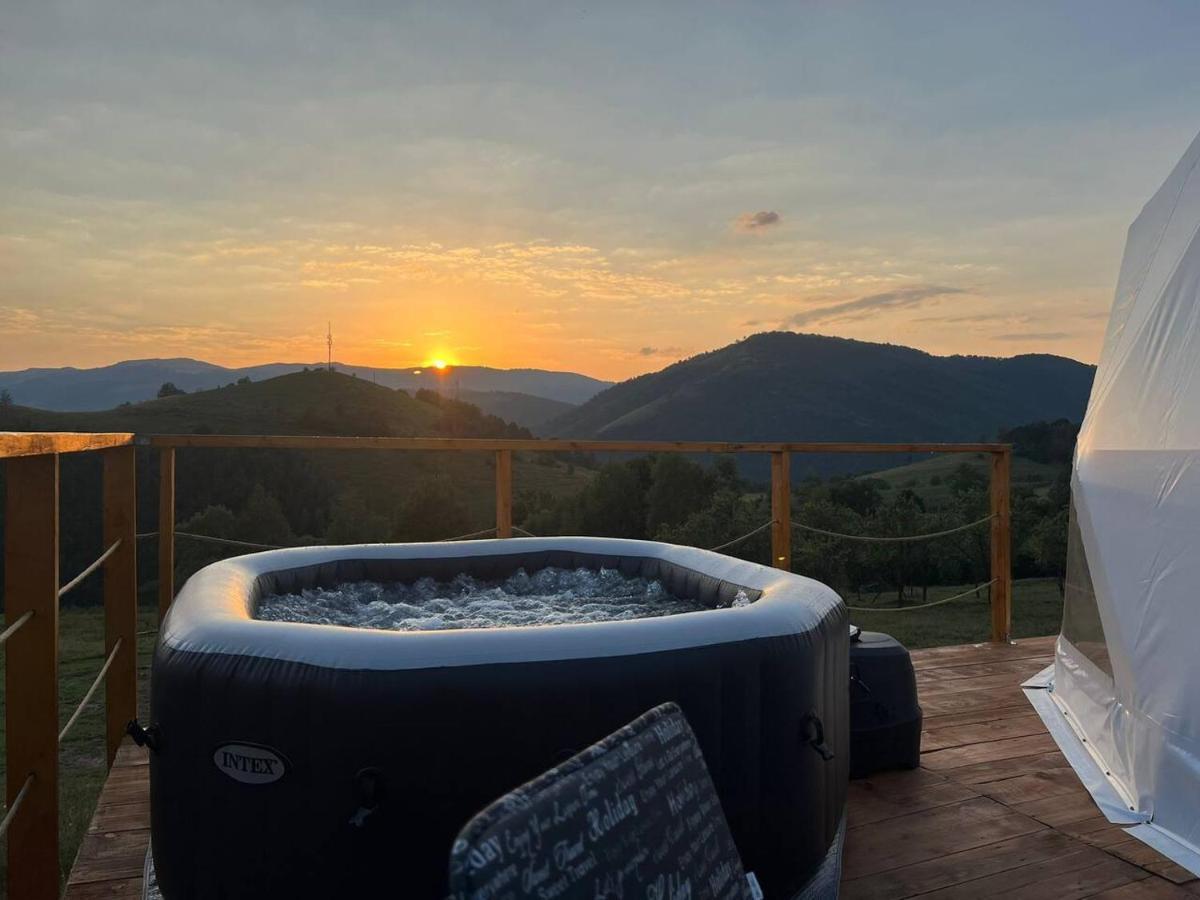 Tranquil Dome - Manta'S Retreat Glamping Cornereva Hotel Kültér fotó