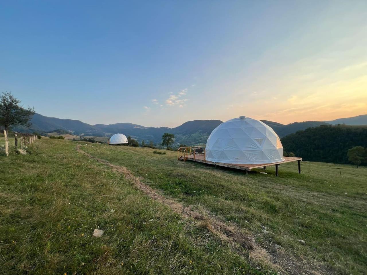 Tranquil Dome - Manta'S Retreat Glamping Cornereva Hotel Kültér fotó